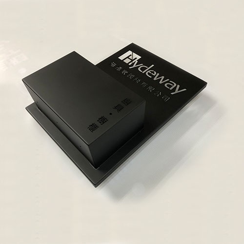 鍍鋅板烤漆發光字招牌|鍍鋅鋼雕刻烤漆招牌訂製