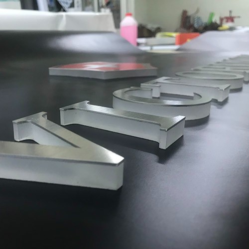 招牌|不鏽鋼立體字招牌客製