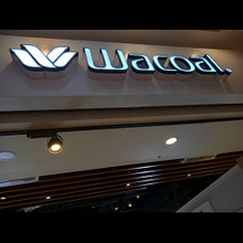 阡納論正背光字廣告招牌施工