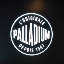 LOGO迷你斜邊字招牌安裝